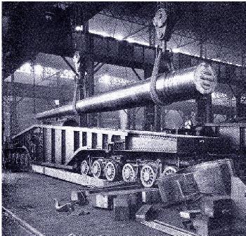 ww1-navy-rail-artillery gun